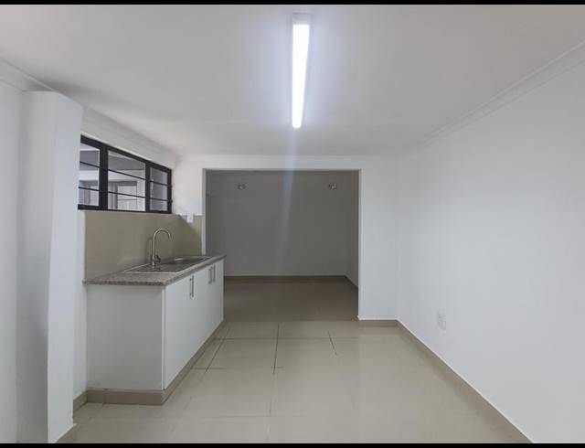 1 BEDROOM PROPERTY TO RENT IN OVERPORT